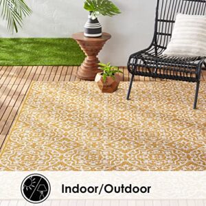 Nicole Miller New York Patio Country Danica Transitional Geometric Indoor/Outdoor Area Rug, Yellow/White, 7'9"x10'2"