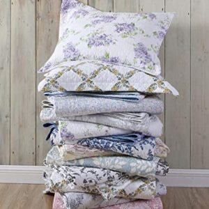 Laura Ashley Home - King Size Quilt Set, Cotton Reversible Bedding, Lightweight Home Decor for All Seasons (Amberley Blue, King)