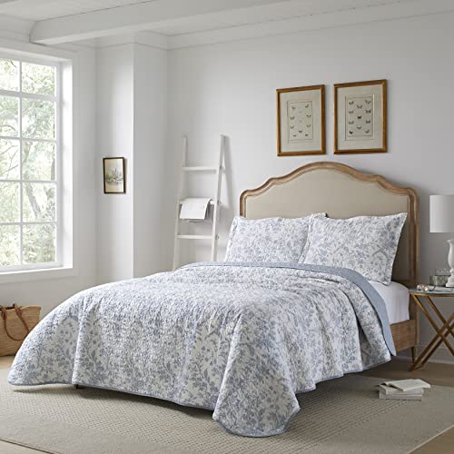 Laura Ashley Home - King Size Quilt Set, Cotton Reversible Bedding, Lightweight Home Decor for All Seasons (Amberley Blue, King)