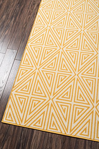 Momeni Rugs Baja Collection Area Rug, 5'3" x 7'6", Yellow