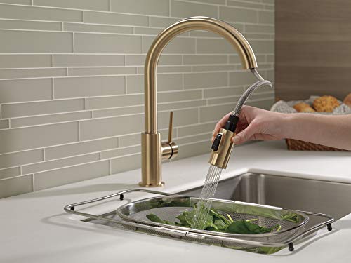 Delta Faucet Trinsic Gold Kitchen Faucet, Kitchen Faucets with Pull Down Sprayer, Kitchen Sink Faucet, Gold Faucet for Kitchen Sink with Magnetic Docking Spray Head, Champagne Bronze 9159-CZLS-DST