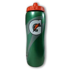 Gatorade 32 Ounce Contour Style Squeeze Water Bottle, 3 Pack