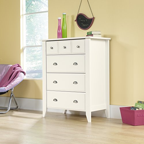 Sauder Shoal Creek 4-Drawer Dresser, Soft White finish