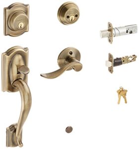 schlage f62cam609acclh camelot handleset keyed 2-sides with accent left-handed lever, antique brass