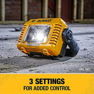 DEWALT 12V/20V MAX LED Work Light, Compact with 360 Degree Rotating Handle, 2000 Lumens of Brightness, Cordless, Bare Tool Only (DCL077B)