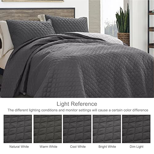 Exclusivo Mezcla Ultrasonic Reversible 3 Piece King Size Quilt Set with Pillow Shams, Lightweight Bedspread/Coverlet/Bed Cover - (Grey, 92"x104")