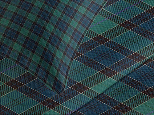 Ambesonne Tartan Bedspread, Traditional Quilt Design Scottish Folklore Elements Plaid Pattern, Decorative Quilted 3 Piece Coverlet Set with 2 Pillow Shams, King Size, Green Black