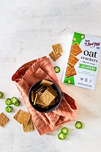 Bob's Red Mill Jalapeño Oat Crackers, One 4.25 oz. box