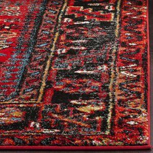 SAFAVIEH Vintage Hamadan Collection 5'3" x 7'6" Red / Multi VTH211A Oriental Traditional Persian Non-Shedding Living Room Bedroom Dining Home Office Area Rug