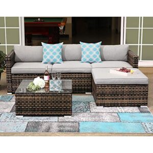 COSIEST 5-Piece Outdoor Furniture All-Weather Mottlewood Brown Wicker Sectional Sofa w Warm Gray Thick Cushions, Glass-Top Coffee Table, 2 Teal Pattern Pillows for Garden, Patio