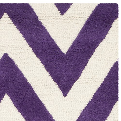 SAFAVIEH Cambridge Collection 5' x 8' Purple / Ivory CAM139K Handmade Chevron Premium Wool Area Rug