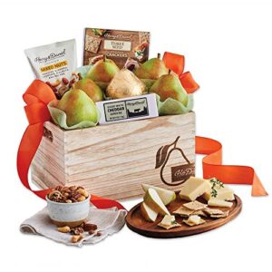 harry & david signature pear, nut, and cheese gift basket – classic