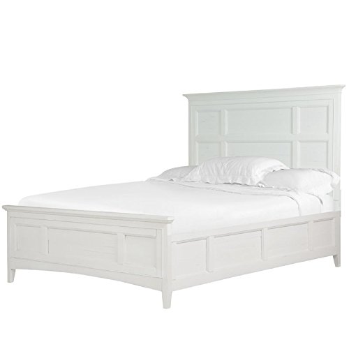 BOWERY HILL Wood Relaxed Traditional Soft White King Panel Bed