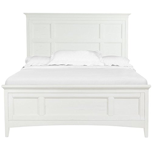 BOWERY HILL Wood Relaxed Traditional Soft White King Panel Bed