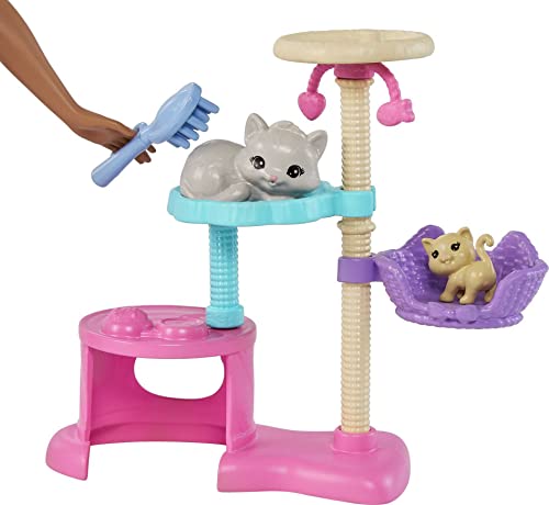 Barbie Kitty Condo Doll and Pets Playset with Barbie Doll (Brunette), 1 Cat, 4 Kittens, Tree & Accessories, Toy for 3 Year Olds & Up