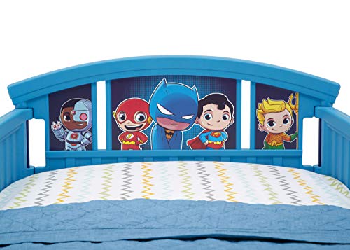 Delta Children Plastic Toddler Bed, DC Super Friends | Batman | Superman | Cyborg | The Flash | Aquaman