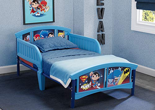 Delta Children Plastic Toddler Bed, DC Super Friends | Batman | Superman | Cyborg | The Flash | Aquaman