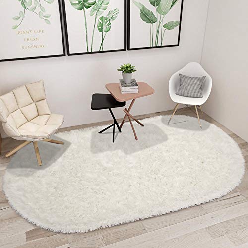 junovo Oval Fluffy Ultra Soft Area Rugs for Bedroom Plush Shaggy Carpet for Kids Room Bedside Nursery Mats, 2.6 x 5.3ft, Creamy