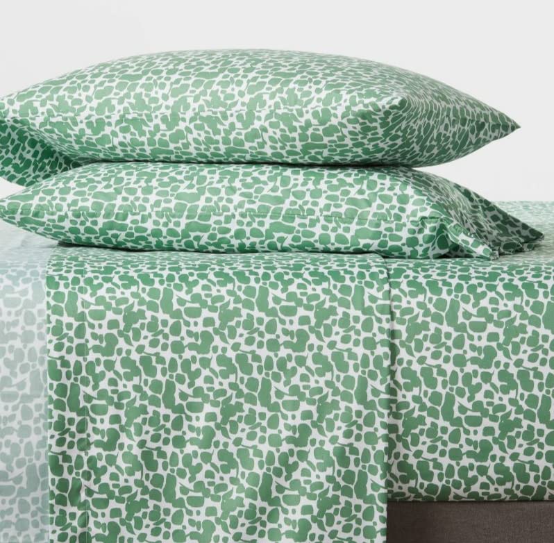 Room Essentials Microfiber Sheet Set Brushed Green White - Twin/Twin XL