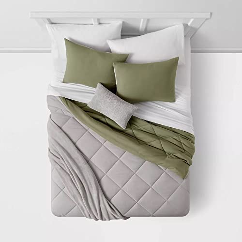 Room Essentials Reversible Microfiber Comforter Set Olive & Gray Full/Queen
