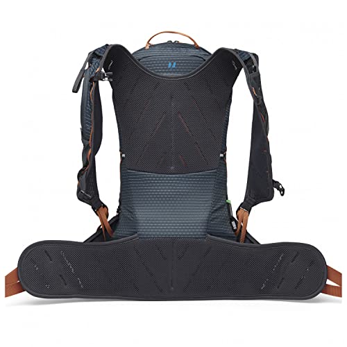 Black Diamond Equipment - Pursuit 30 Backpack - Carbon-Moab Brown - Medium