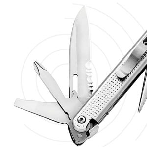 LEATHERMAN, FREE P2 Multitool with Magnetic Locking, One Size Hand Accessible Tools, Made in the USA, with Premium Nylon Sheath