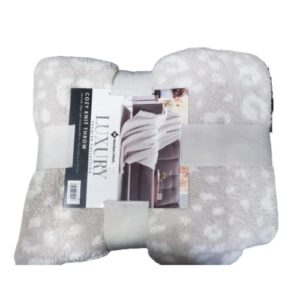 Member's Mark Luxury Premier Collection Cozy Knit Animal Print Throw (60" x 70", Chelsea Leopard Cream/Stone)