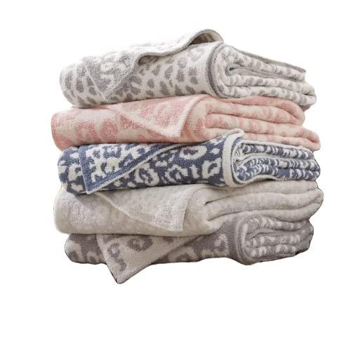 Member's Mark Luxury Premier Collection Cozy Knit Animal Print Throw (Snow Leopard Ivory Gray)