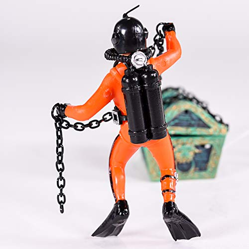 Penn-Plax Aquarium Decoration with Moving Treasure Chest, Floating Diver, and Bubble Action 4 Inches High