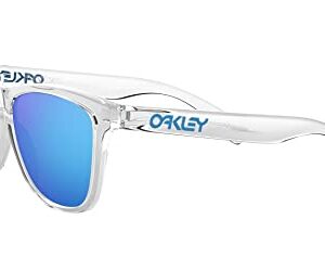 Oakley Frogskins OO9013 9013D0 55mm Crystal Clear/Prizm Sapphire Sunglasses for Men For Women Bundle Leash +VISIOVA Accessories