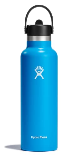 HYDRO FLASK - Water Bottle 621 ml (21 oz) with Flex Straw Cap - Vacuum Insulated Stainless Steel Reusable Water Bottle - Leakproof Lid - Hot and Cold Drinks - Standard Mouth - BPA-Free - Pacific