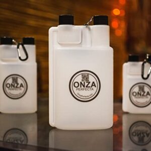 Onza Perfecta 16 oz Plastic flask for liquor hidden with 1 ounce shot glass dosage chamber (16 oz / 473 ml). Included carabiner.