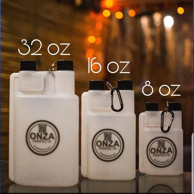 Onza Perfecta 16 oz Plastic flask for liquor hidden with 1 ounce shot glass dosage chamber (16 oz / 473 ml). Included carabiner.