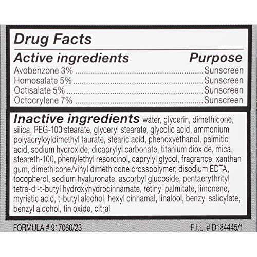 L'Oreal Paris Skincare Revitalift Bright Reveal Anti-Aging Day Cream SPF 30 Sunscreen with Glycolic Acid, Vitamin C & Pro-Retinol to Reduce Wrinkles & Brighten Skin, 1 fl. oz.