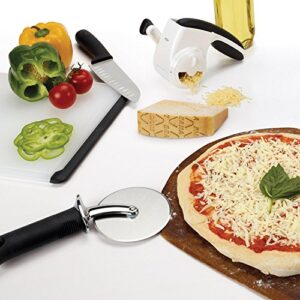 OXO Good Grips Small Pizza Wheel and Cutter,Multicolor,None