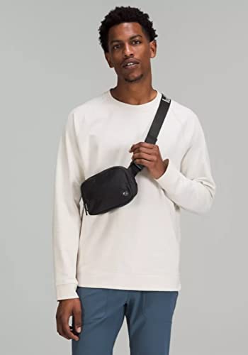 Lululemon Everywhere Belt Bag 1L (Black/White)