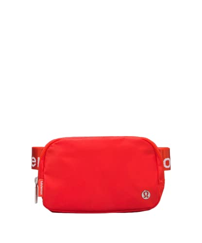 Lululemon Athletica Everywhere Belt Bag 1L, (Solar Orange/White)