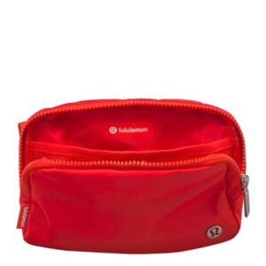 Lululemon Athletica Everywhere Belt Bag 1L, (Solar Orange/White)