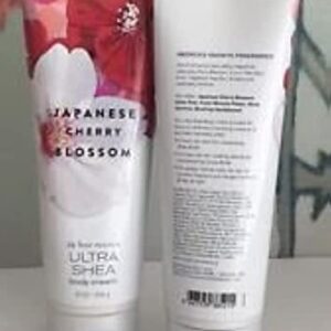 Bath & Body Works, Signature Collection Ultra Shea Body Cream, Japanese Cherry Blossom, 8 Ounce