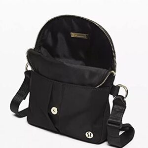 Lululemon All Night Festival Bag 5 L (Black/Gold)