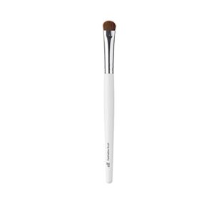 e.l.f. eyeshadow brush, vegan makeup tool, for precision application and flawless blending, contouring & defining