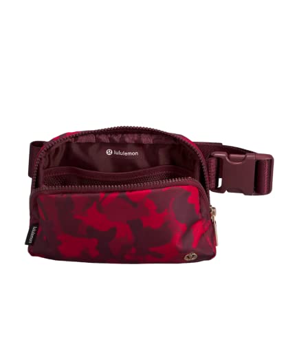 Lululemon Athletica New Year Everywhere Belt Bag 1L (Rabbit All Over Print Red Multi)