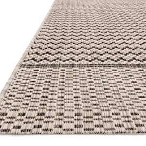 Loloi Isle Collection Indoor/Outdoor Area Rug, 5 ft 3 in x 7 ft 7 in, Grayblack