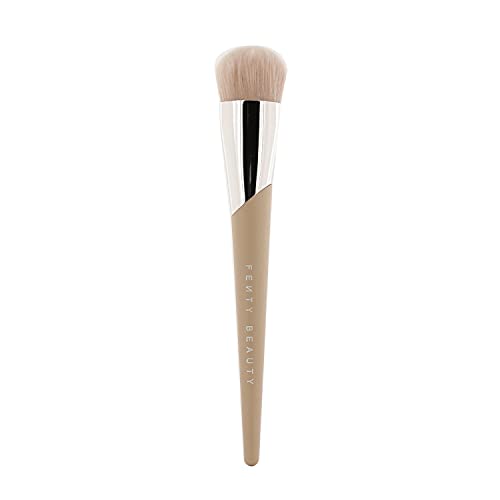 Full-Bodied Foundation Brush 110