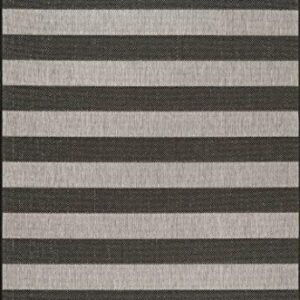 nuLOOM Haylie Chevron Striped Indoor/Outdoor Area Rug, 5' 3" x 7' 6", Black