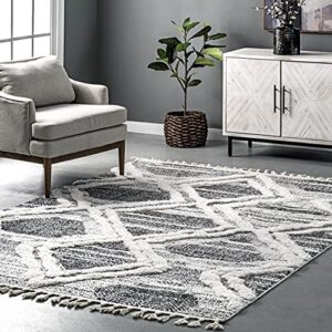 nuLOOM Prissy Abstract Trellis Textured Shaggy Tassel Area Rug, 5' 3" x 7' 6", Grey