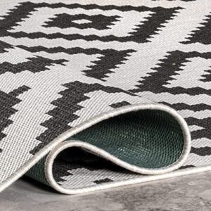 nuLOOM Darrow Moroccan Diamond Indoor/Outdoor Area Rug, 8' x 10', Black and White