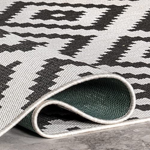 nuLOOM Darrow Moroccan Diamond Indoor/Outdoor Area Rug, 5' x 8', Black and White