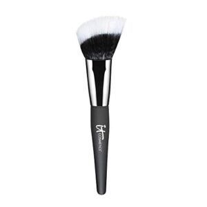 it cosmetics heavenly luxe angled radiance creme brush – for blush & cream or liquid makeup – airbrushed finish – soft, pro-hygienic bristles