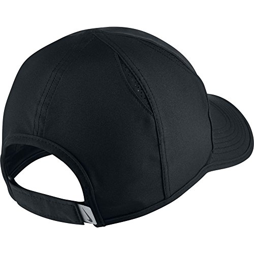 NIKE AeroBill Featherlight Cap, Black/Black/White, One Size